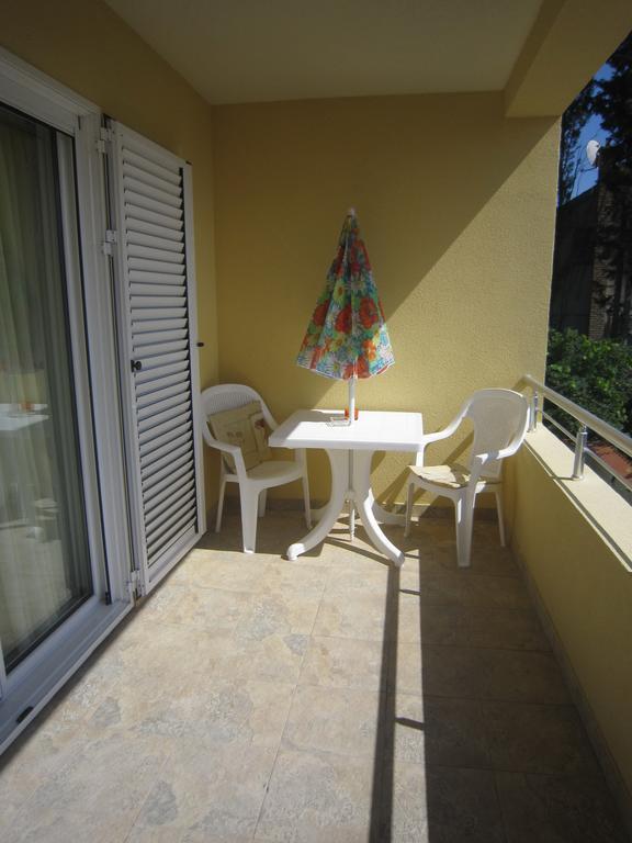 Apartments Viktoria Tivat Pokoj fotografie
