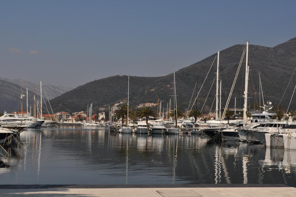 Apartments Viktoria Tivat Exteriér fotografie